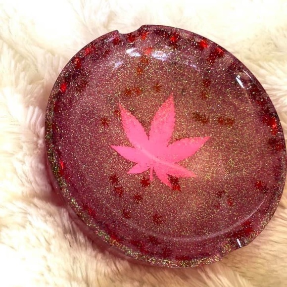 Other - pink pot leaf ashtray